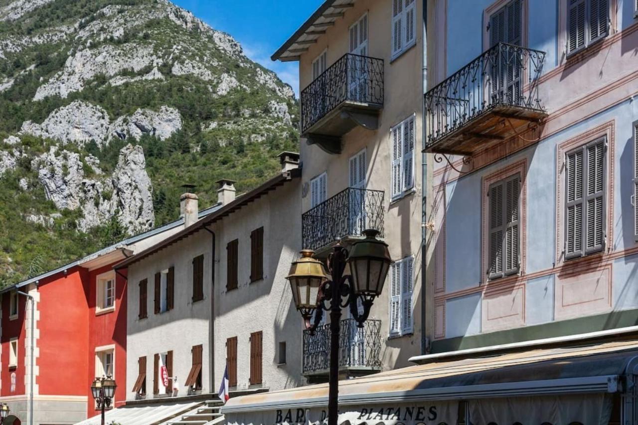 Sunny 1-Bed Apartment In Lovely Mountain Village La Brigue Luaran gambar