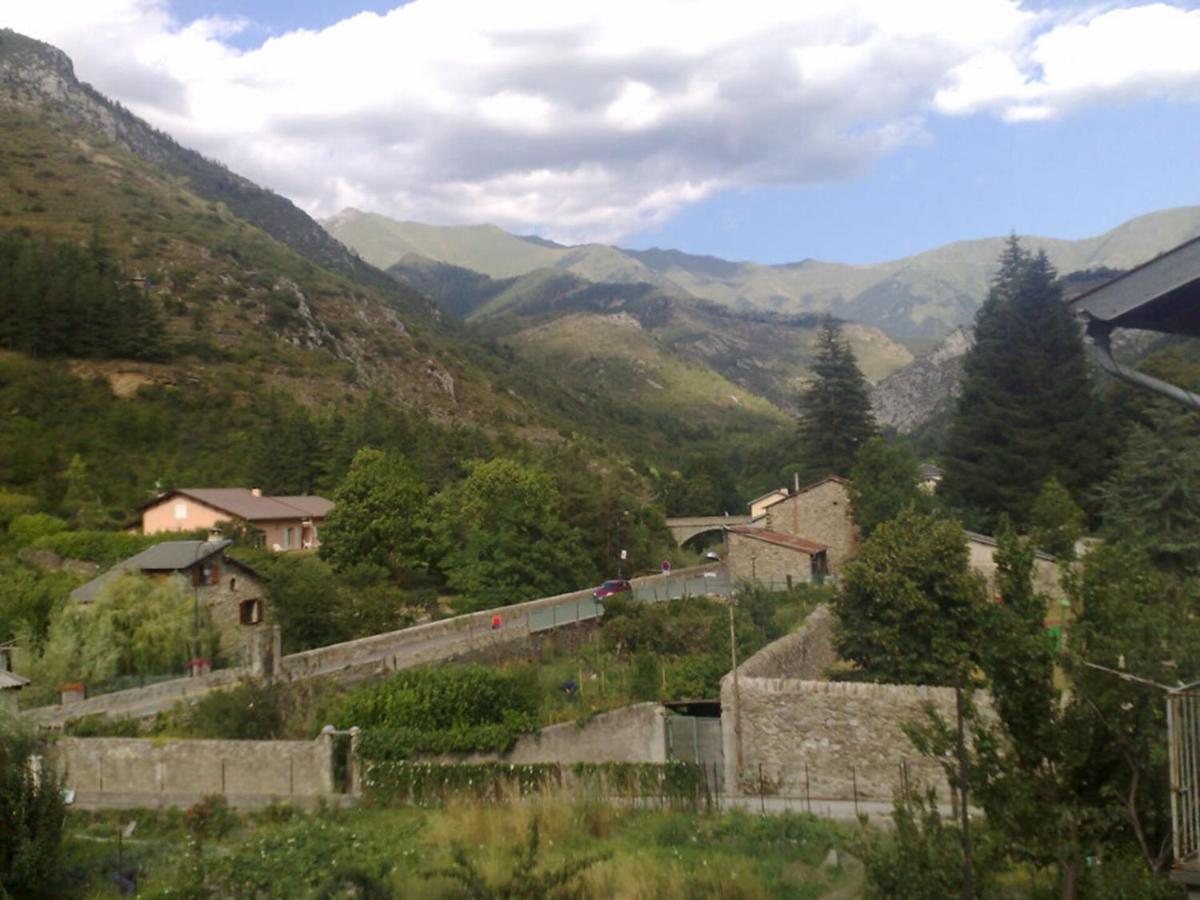 Sunny 1-Bed Apartment In Lovely Mountain Village La Brigue Luaran gambar