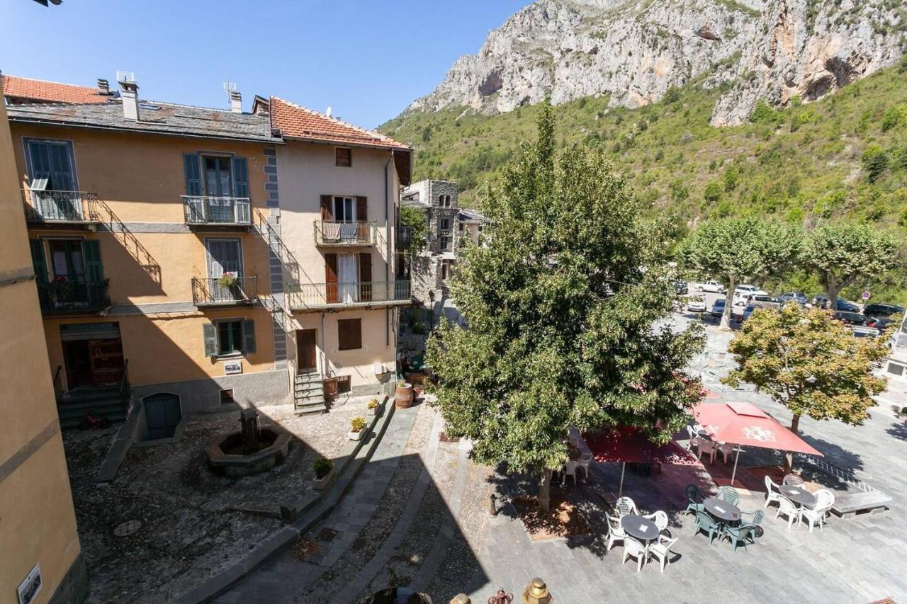 Sunny 1-Bed Apartment In Lovely Mountain Village La Brigue Luaran gambar